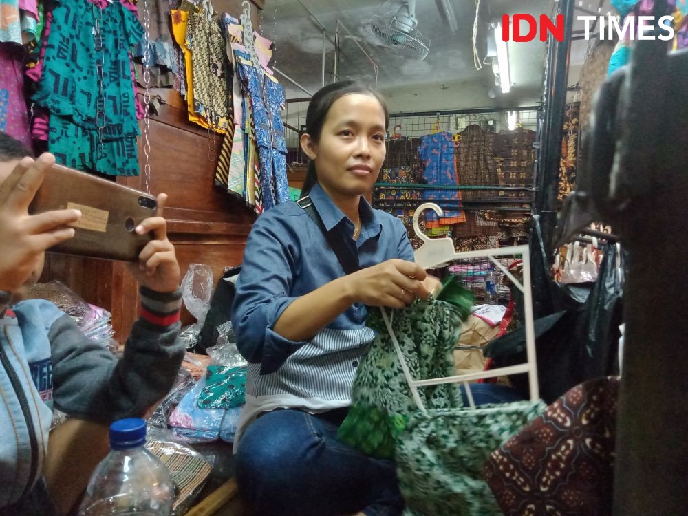 Pedagang Batik Beringharjo Grogi Layani Keluarga Jokowi 