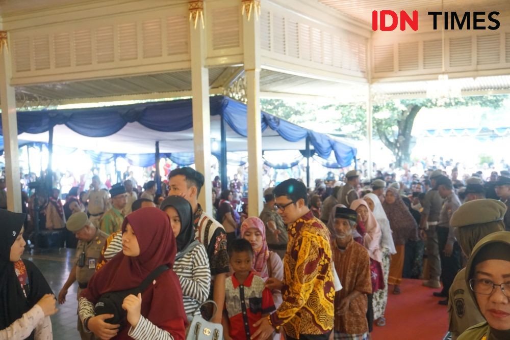 Ribuan Warga Padati Open House Bersama Sultan Hamengku Buwono X