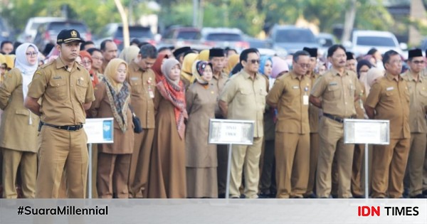 Asyik! Jokowi Naikkan Tunjangan PNS Pranata Humas