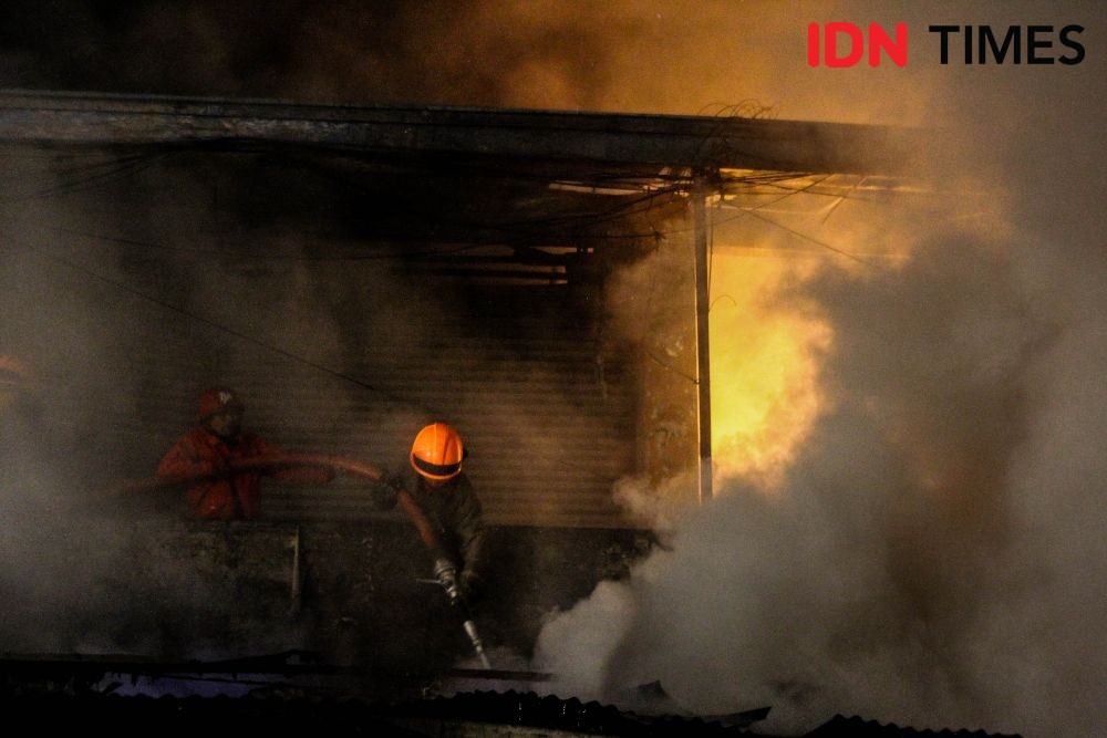 Kios Petasan Diduga Penyebab Kebakaran Pasar Ujungberung 