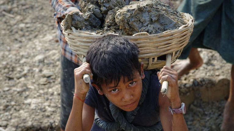 Pengamat Unpad: Pekerja Anak Bentuk SDM Indonesia Kurang Berkualitas