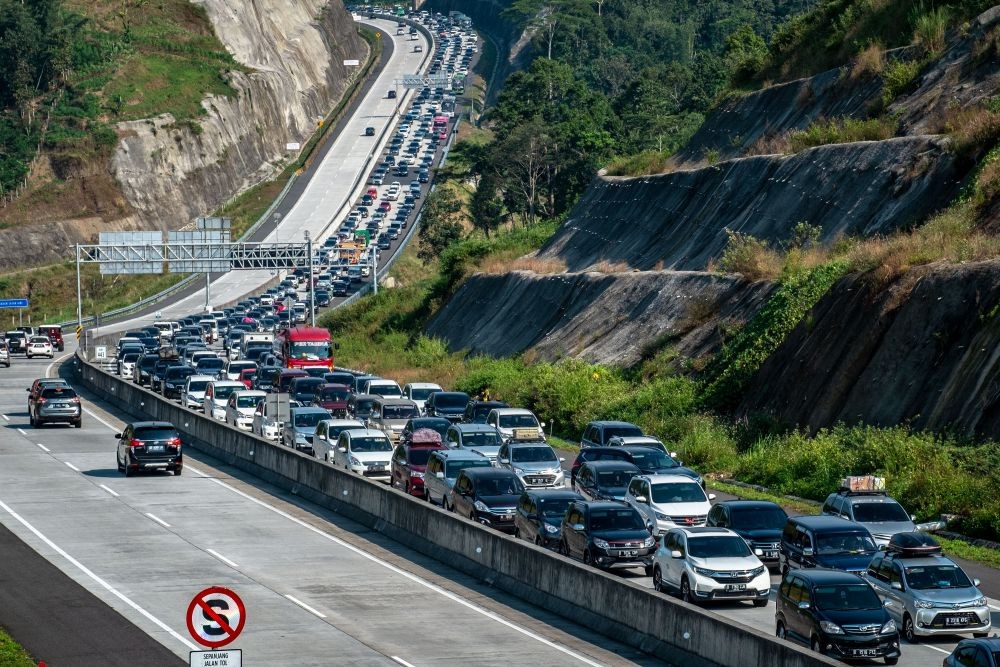 Tol Semarang-Solo Tertutup Longsor, Kendaraan Dari Surakarta Dialihkan