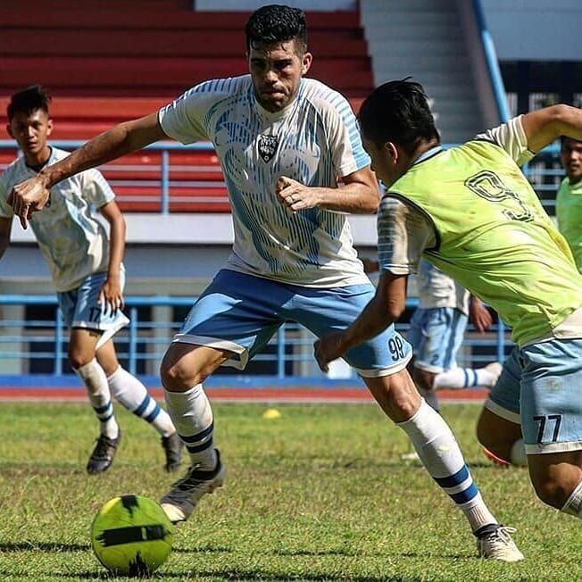 Apakah Pembelian Blitar United oleh Persib Melanggar Statuta FIFA?