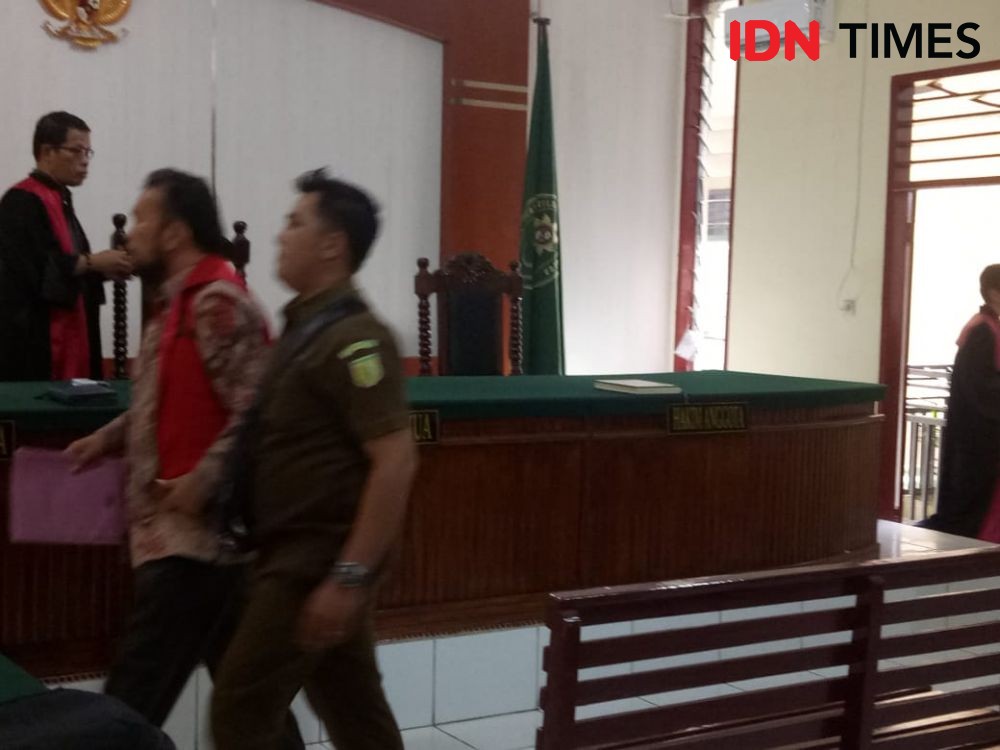 Pengacara Minta Mantan Bupati Tapteng Dibebaskan, 2 Saksi Dilaporkan