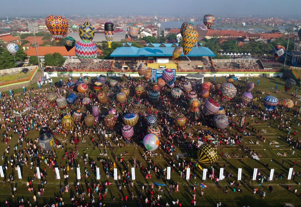 Unik! 6 Tradisi Syawalan di Jawa, Kirab Ketupat Hingga Festival Balon