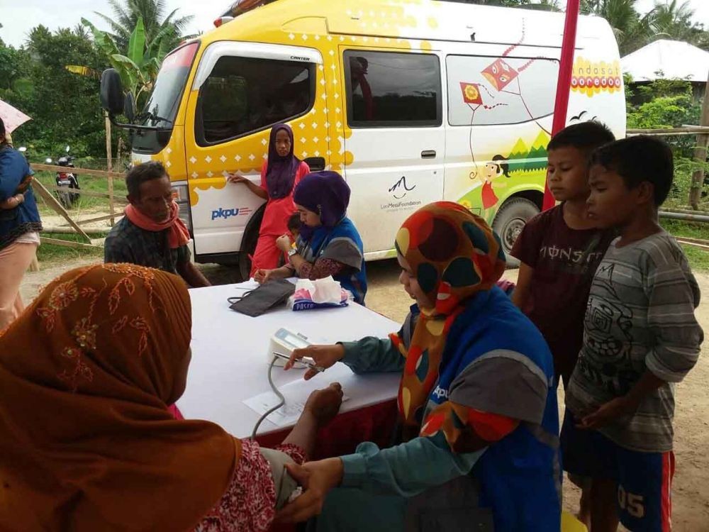 Indosat Ooredoo Salurkan Bantuan untuk Korban Banjir Samarinda