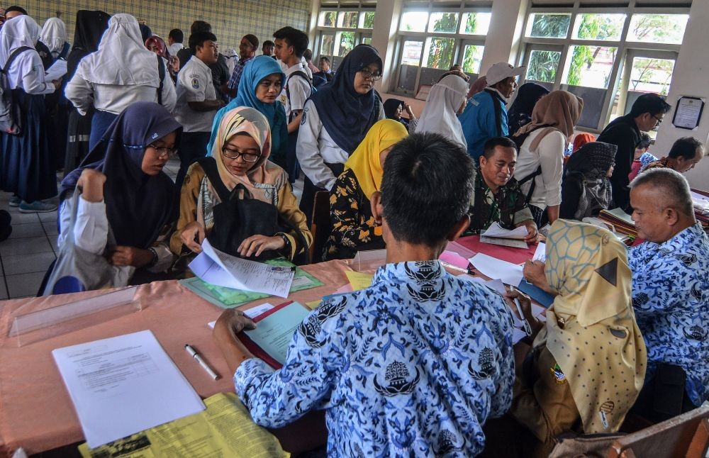 Hari Kedua PPDB Online Makassar, Titik Koordinat Pendaftar Masih Kacau