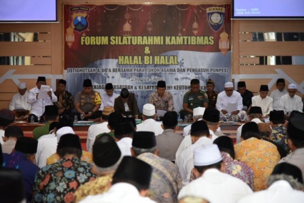 Gelar Doa Bersama, Tokoh Agama di Lamongan Tolak Kerusuhan