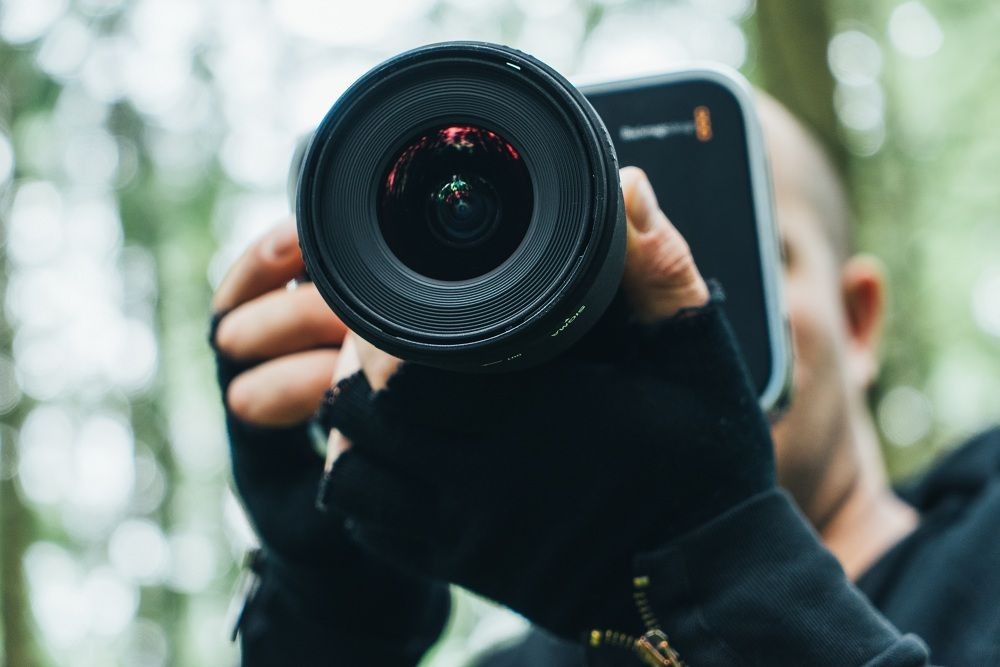 Ini 5 'Pengorbanan' di Balik Kerennya Foto yang Sering Kamu Lihat