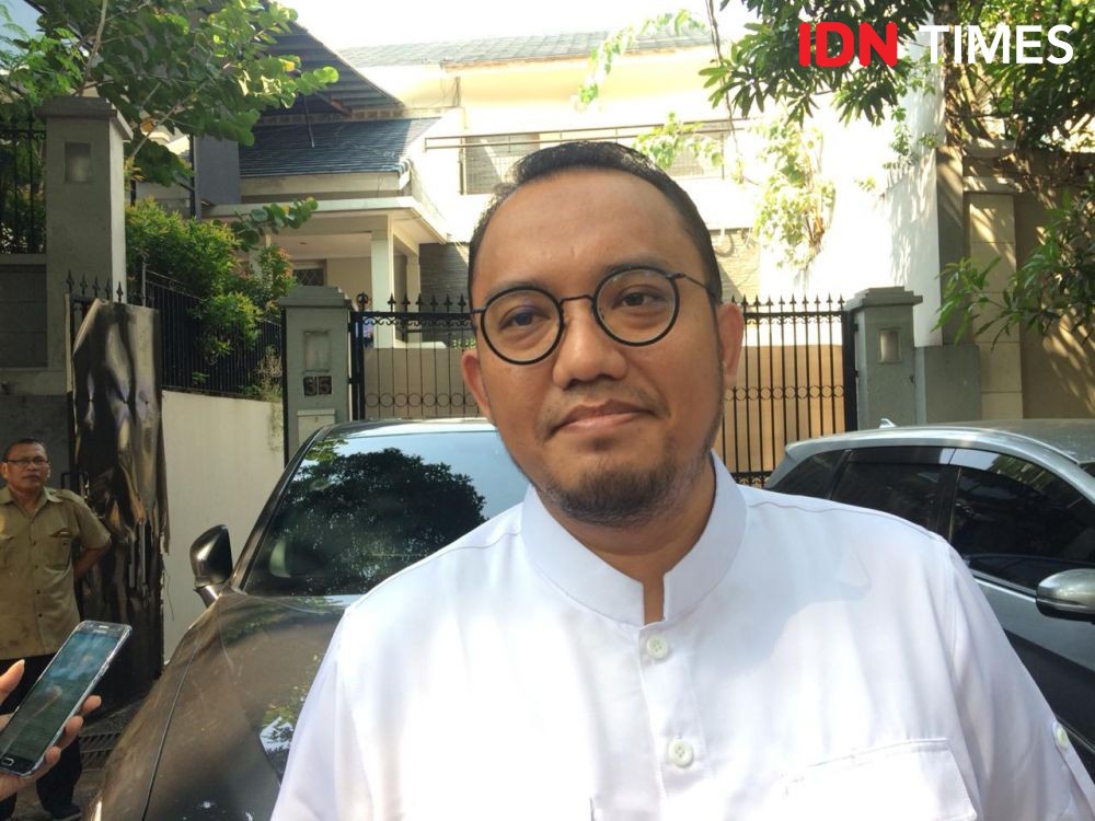 Masuk Bursa Calon Wali Kota Medan, Dahnil di-Bully Prabowo & Sandiaga
