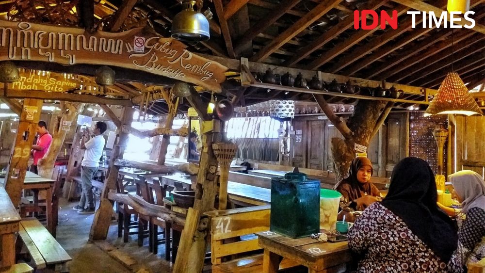 Bakmi Jawa Mbah Gito, Kuliner Asyik di Bekas Kandang Sapi