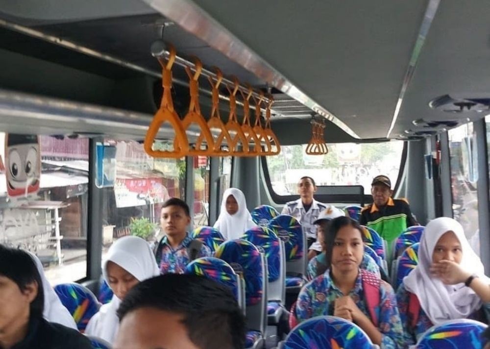 Pemkot Bandung Bakal Manfaatkan Bus Sekolah untuk Angkut ASN