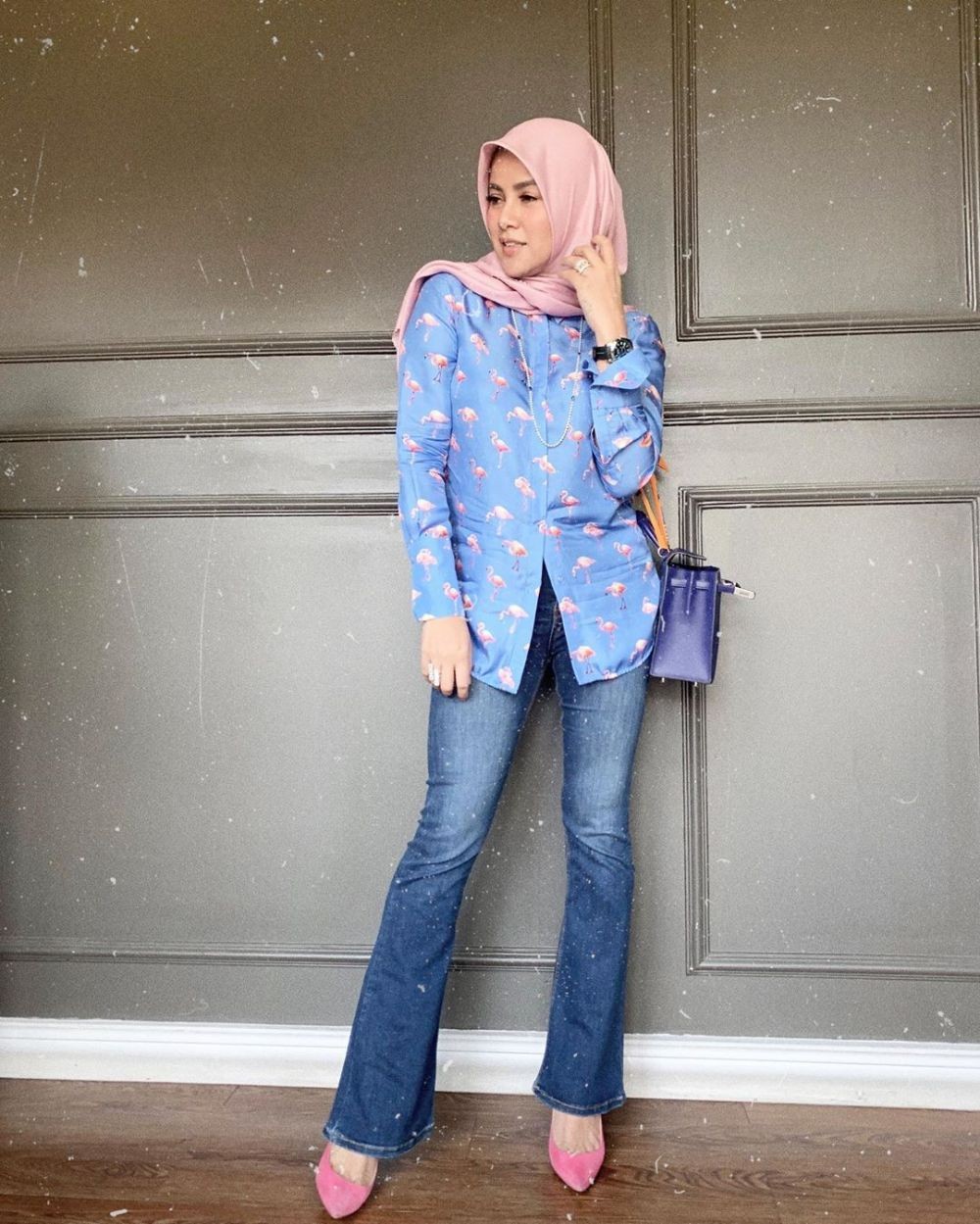  Style  Hijab  Dengan Celana  Jeans Putih 