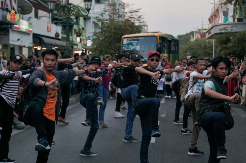 Ada Penari Tepas Kridhamardawa di Balik Flash Mob Malioboro