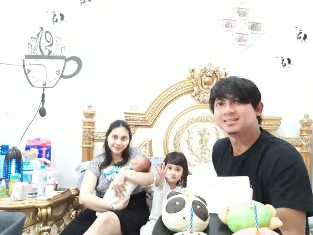 Membahas Profil Aden Bajaj Terupdate