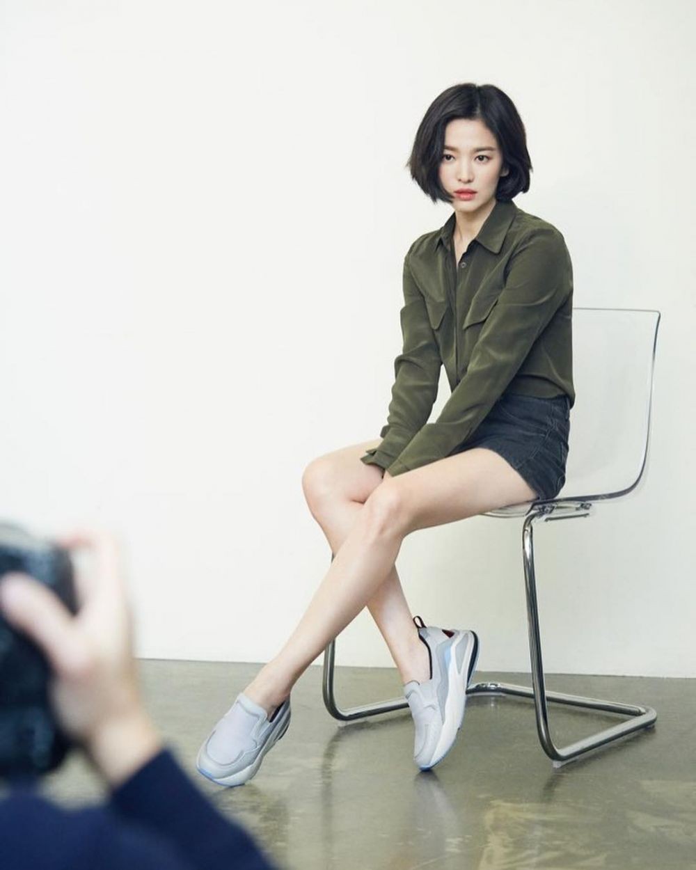 10 Potret Terbaru Song  Hye  Kyo  dengan Rambut  Pendek  Makin 