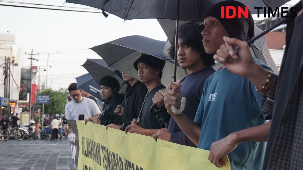 Aksi Kamisan di Tugu Jogja Soroti Kebakaran Pabrik Mancis di Sumut