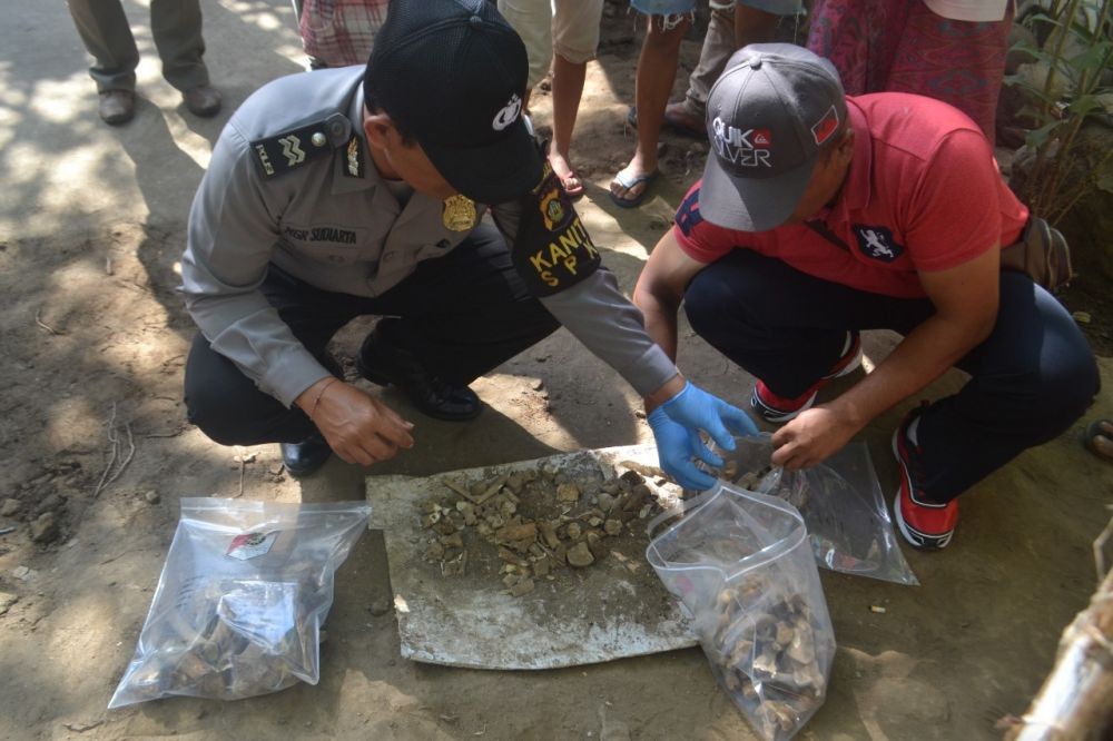 Simpan Benda Mirip Tengkorak, Keluarga di Dawan Jatuh Sakit