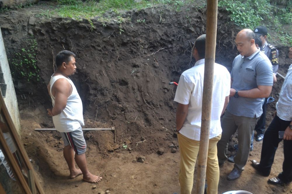 Simpan Benda Mirip Tengkorak, Keluarga di Dawan Jatuh Sakit