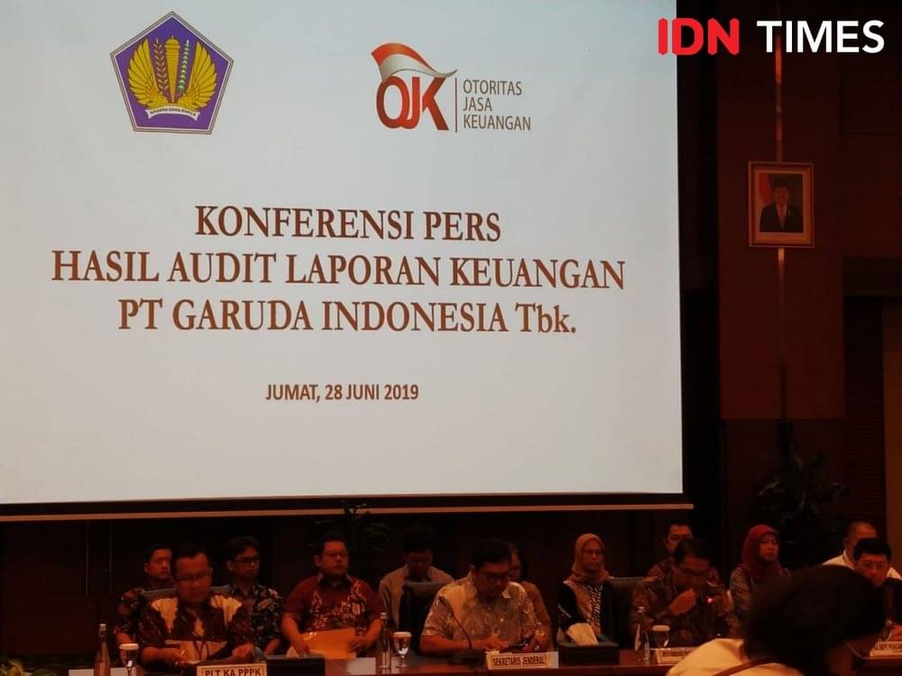 Dinilai Otak Atik Laporan Keuangan, Garuda Indonesia Kena Sanksi OJK