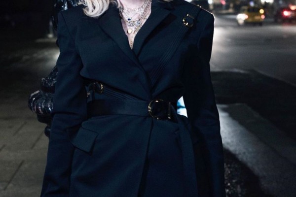 Tetap Kece! 10 Potret Madonna di Usia 60 Tahun