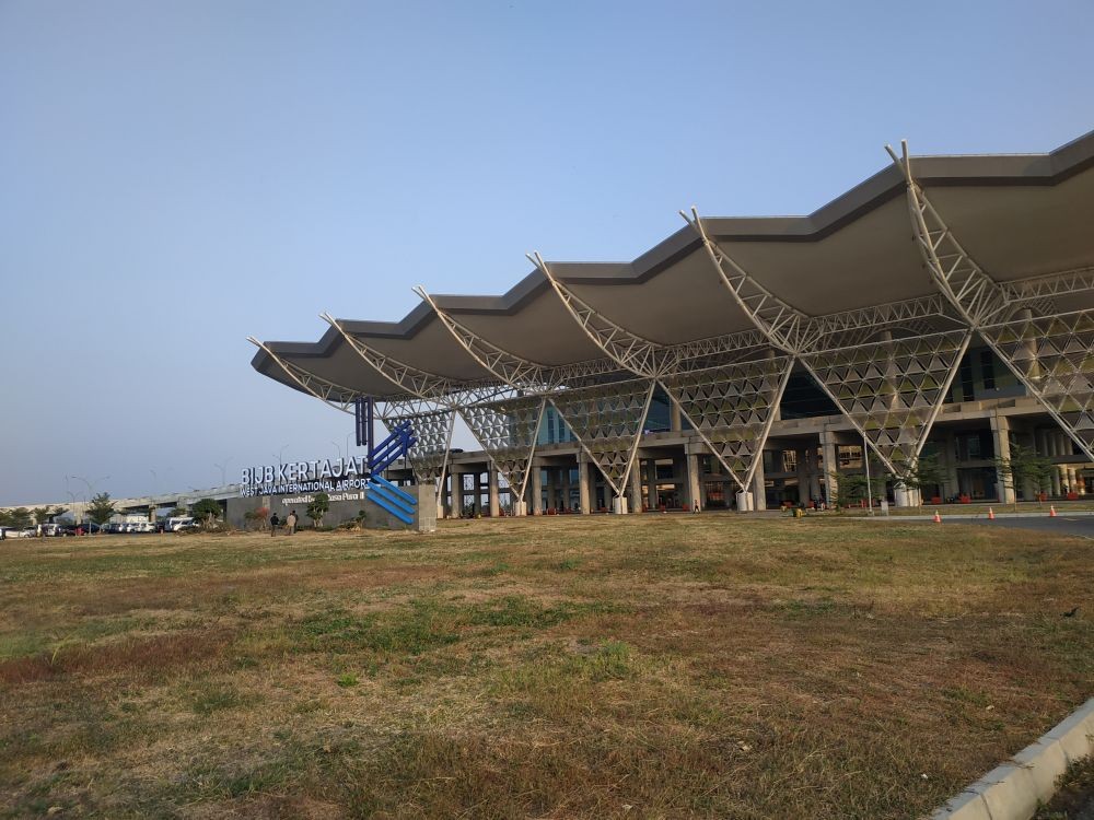 Tol Cisumdawu Bikin Bandara Kertajati Bangkit, Benarkah?