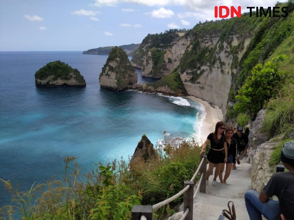 Mulai Hari ini, Turis Asing Bayar Rp25 Ribu Jika ke Nusa Penida