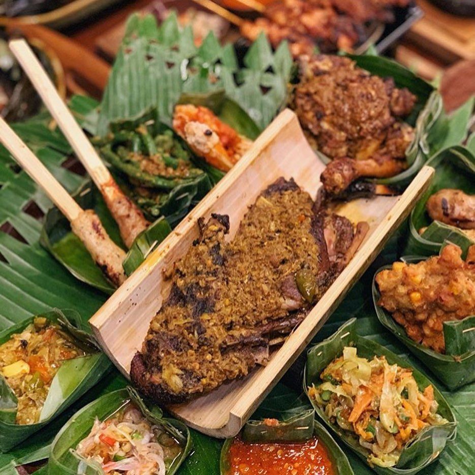 Resep Bebek Timbungan Bali, Proses Masaknya Lama