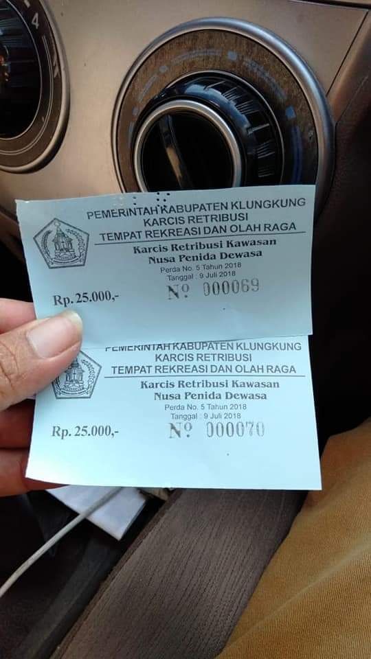 Hari Kedua Penarikan Retribusi Wisman ke Nusa Penida Raup Rp62 Juta