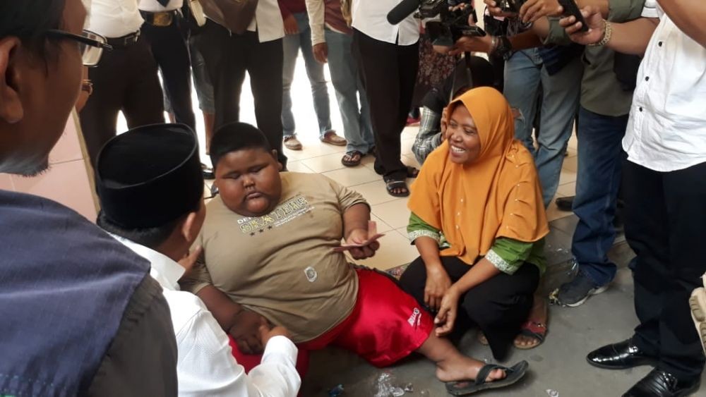 Bobot Bocah Obesitas di Karawang Ini Mencapai 101 Kilogram 