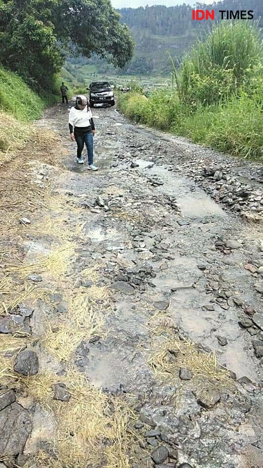 Dilantik, Bupati Irna: Masih Ada 200 Km Jalan Rusak di Pandeglang  