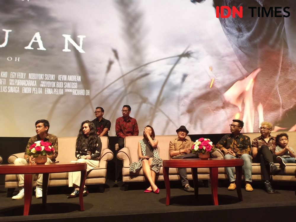 Siapa yang tak kenal dengan sastrawan Indonesia 10 Fakta Film Bumi Manusia Perburuan yang Akan Rilis Bersamaan