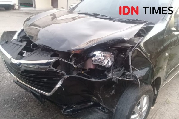 Sopir Taksi Online Tabrak Pengendara Motor hingga Tewas