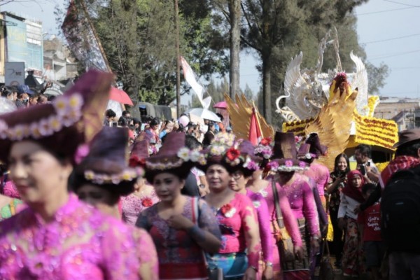 9 Suku Tertua di Indonesia, dari Pulau Papua hingga Sumatera