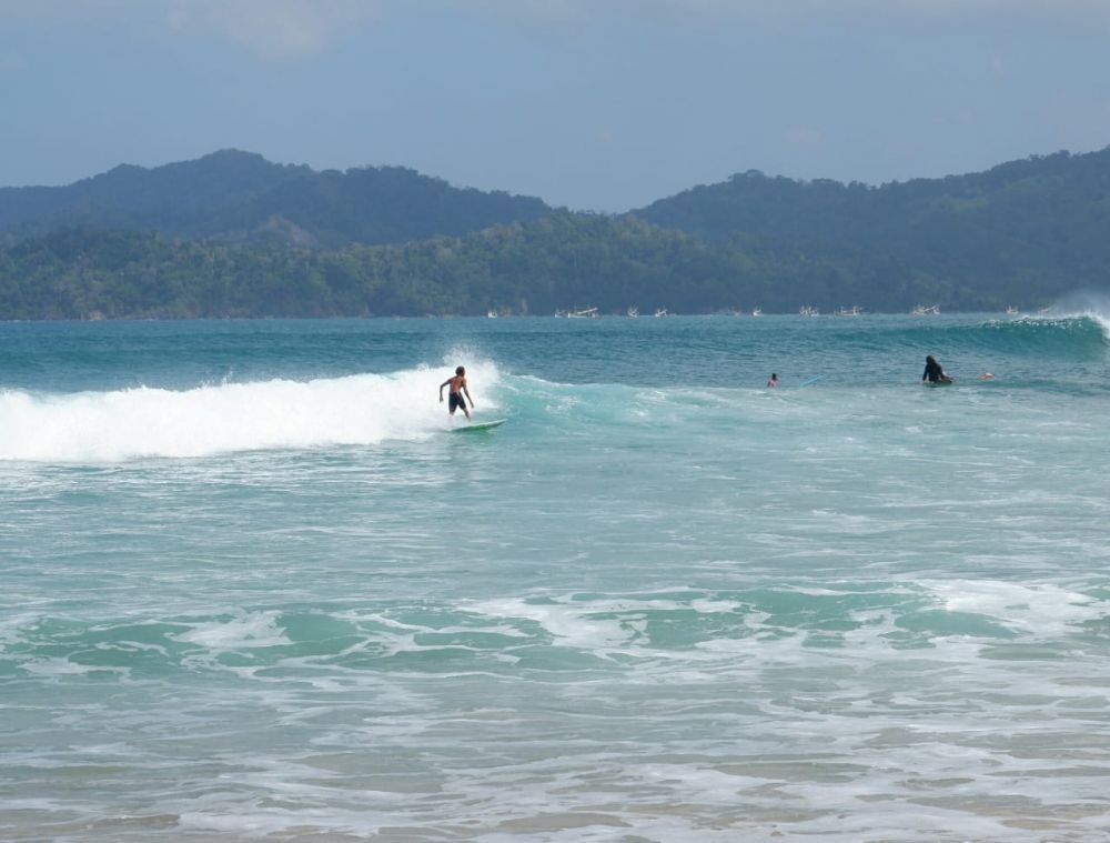 Pantai Pulau Merah Banyuwangi Jadi Tuan Rumah Kompetisi Surfing