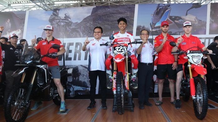 Astra Honda Racing Team Lebarkan Pembinaan ke Balap Motocross