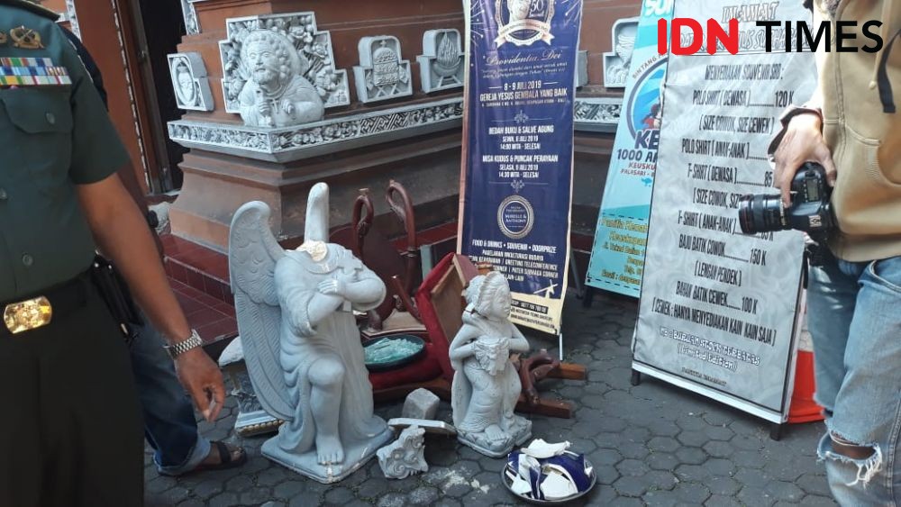 4 Fakta Pria yang Menangis dan Merusak Altar Gereja di Denpasar
