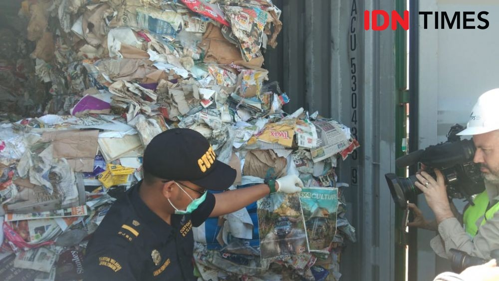 Delapan Kontainer Sampah Impor Australia Terkontaminasi Limbah B3