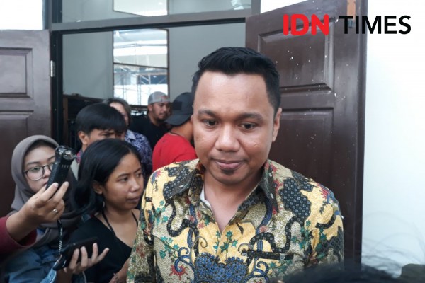 Sidang Diskors Satu Jam, Kuasa Hukum Optimistis Ratna Bebas