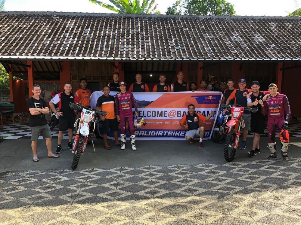 Aksi Pembalap MXGP Jajal Tur Enduro di Bali