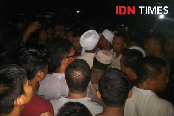 Bertengkar Gara-gara Anjing, Rumah Pria Ini Dikepung Warga Stabat