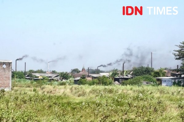 Kadinkes Jatim Akui Pembakaran Sampah Plastik Keluarkan Dioksin