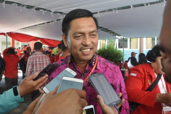Wakil Bupati dan Sekda Simalungun Berebut Dukungan PDI-P untuk Pilkada