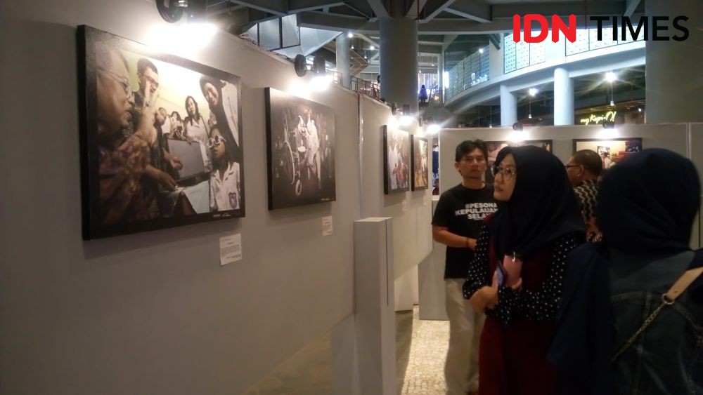 77 Foto Terbaik Jusuf Kalla Dipamerkan di Makassar