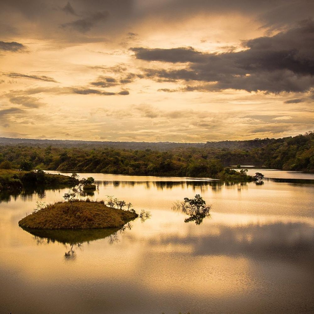 10 Tempat Wisata Tersembunyi di Banyuwangi, Gak Kalah Indah dari Bali