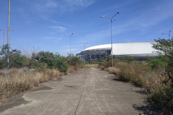 Serah Terima Aset dari PT Adhi Karya Lambat, Stadion GBLA Terbengkalai