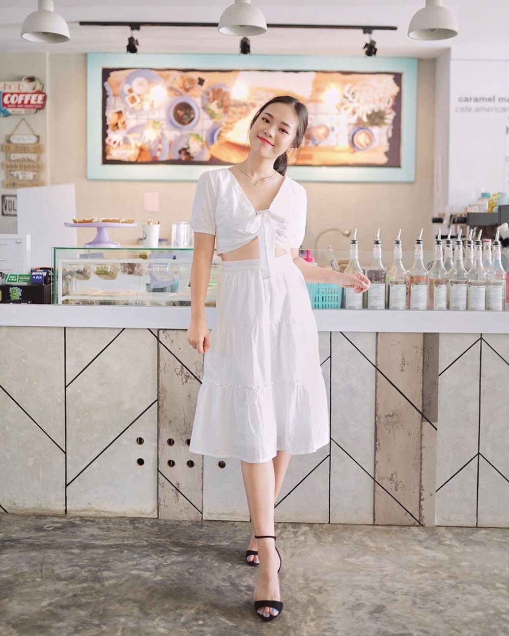 Ini 7 Inspirasi Hot Mom Style Ala Beauty Enthusiast Molita Lin