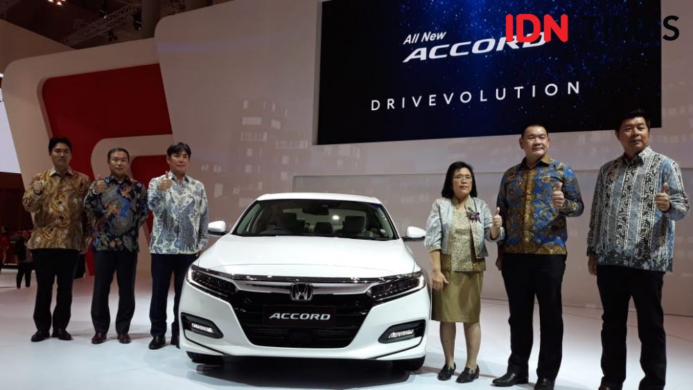 Honda Accord: Harga Dan Spesifikasi