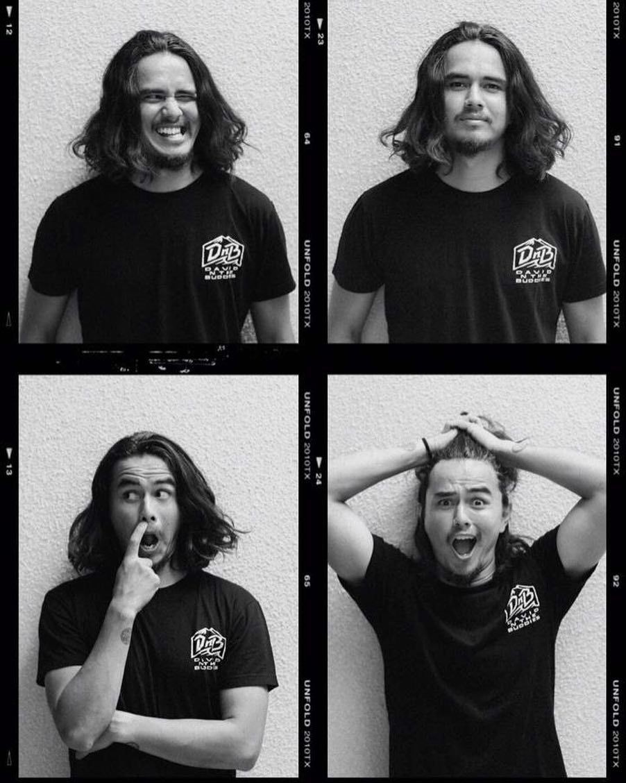 10 Potret David John, Pemeran Film Koboy Kampus yang Mirip Johnny Depp