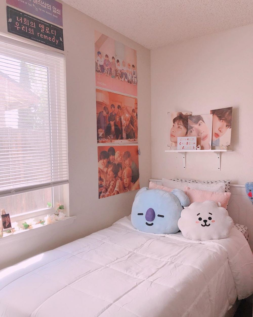 8 Dekorasi  Kamar  untuk Fans BTS  Bakal Kece Walau Cuma 